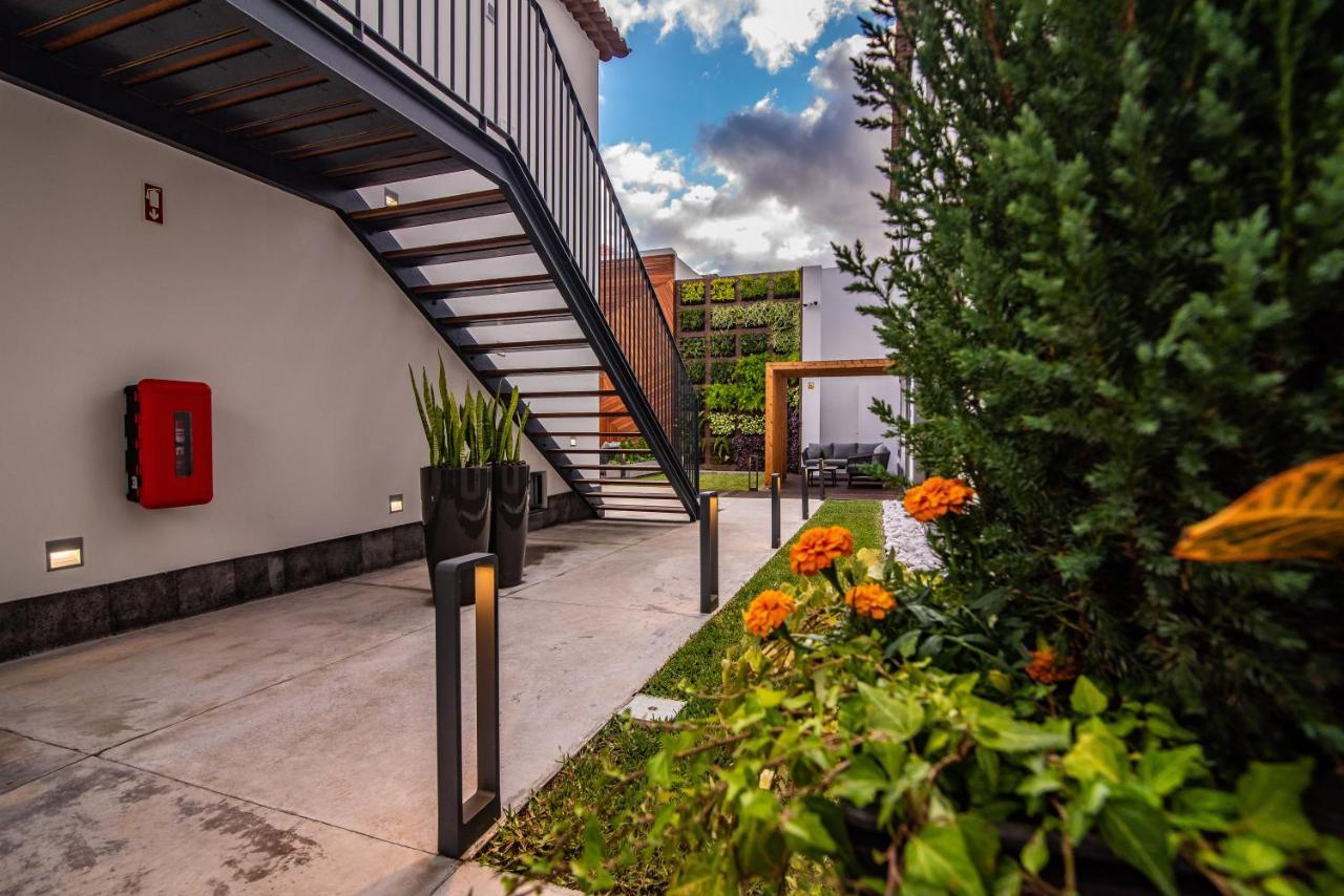 Villa Esmeralda Πόντα Ντελγκάντα Εξωτερικό φωτογραφία